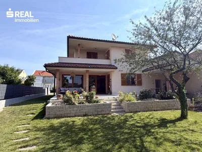 4-Zimmer-Haus kaufen in Neusiedl am See – 146,53 m², € 899.000 – Bild 2 von 20