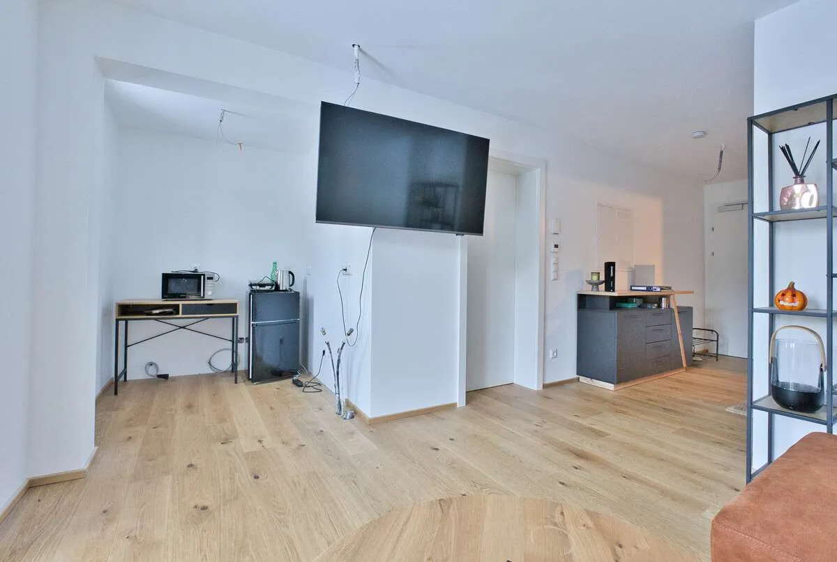 Moderne Neubauwohnung im Grünen - Wohnen nahe Attersee! - Ansicht 3