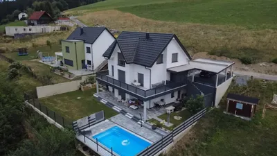 6-Zimmer-Haus kaufen in Voitsberg – 260 m², € 754.000 – Bild 2 von 38