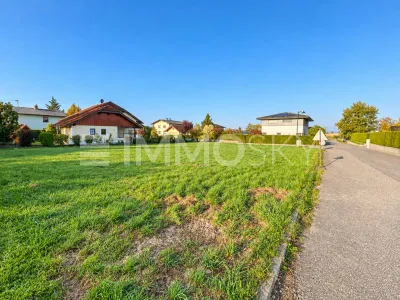 Grundstück kaufen in Ried im Innkreis – 823 m², € 220.000 – Bild 4 von 5