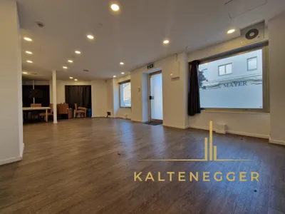 2-Zimmer-Gewerbeimmobilie mieten in Neunkirchen – 80 m², € 700 – Bild 4 von 10