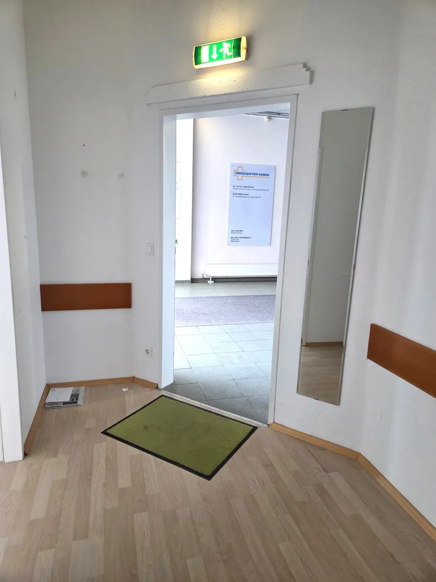 Ordination/ Büro/ Therapieraum 16 m² barrierefrei in Gesundheitszentrum + viele Nebenräume - Ansicht 3