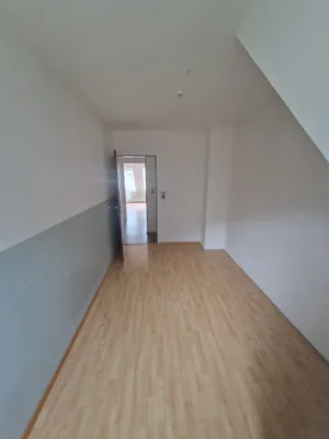 4-Zimmer-Wohnung mieten in Bruck-Mürzzuschlag – 85 m², € 650 – Bild 3 von 35