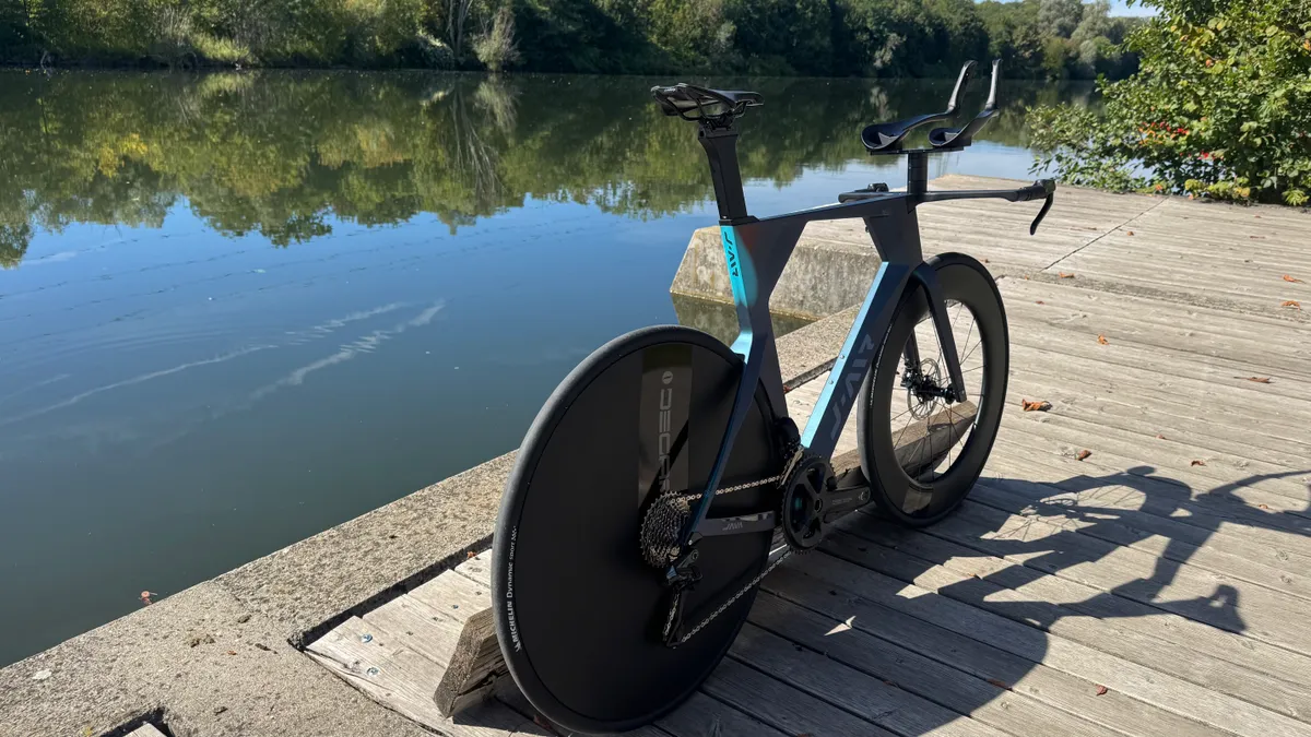 JAVA J-AIR Vega TT Carbon Zeitfahr- & Triathlonrad, € 2.999,- (8042 ...