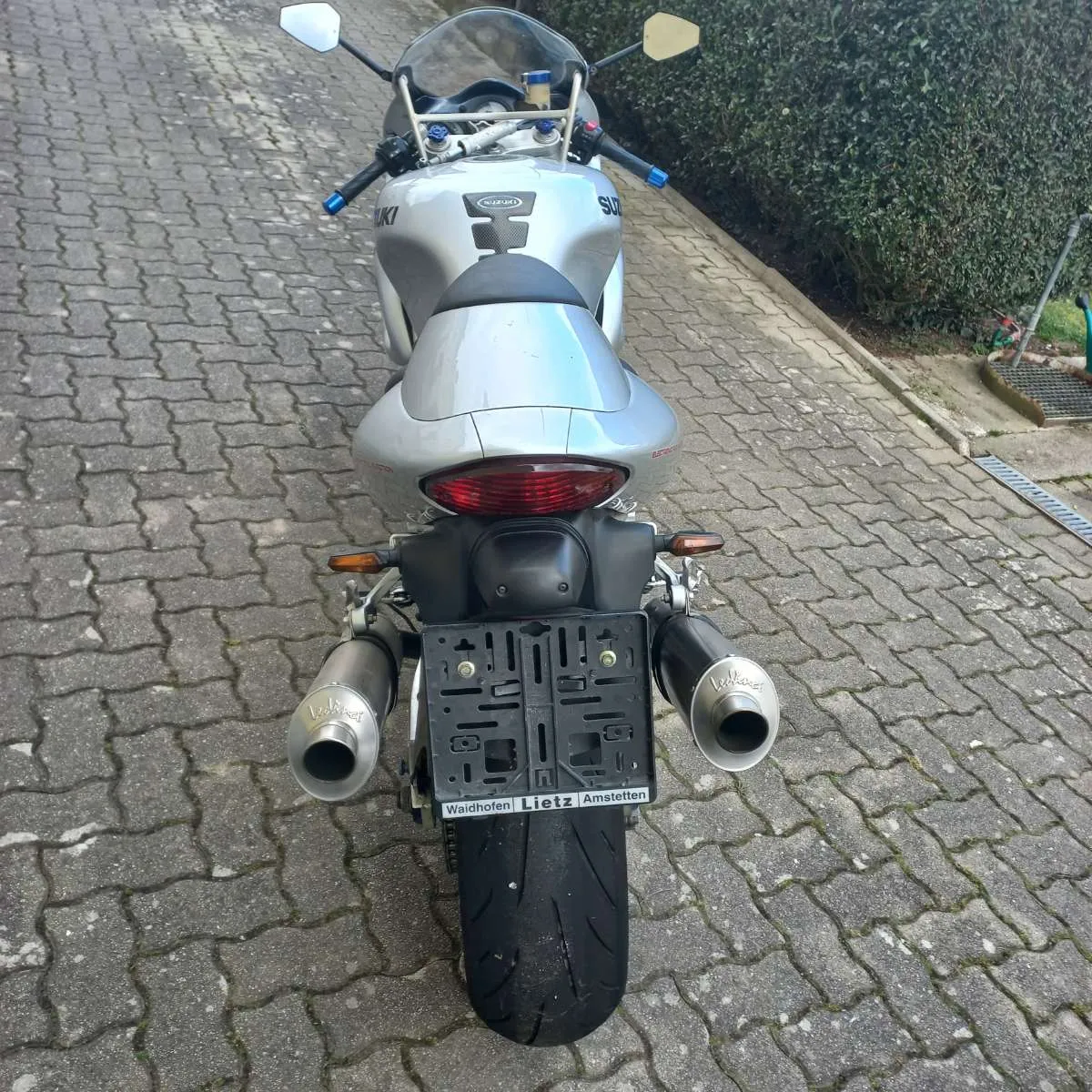 suzuki-tl-1000s-naked-bike-willhaben