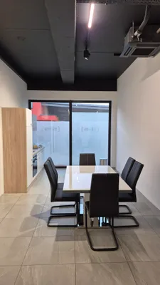 Gewerbeimmobilie mieten in Sankt Veit an der Glan – 271 m², € 3.200 – Bild 7 von 8