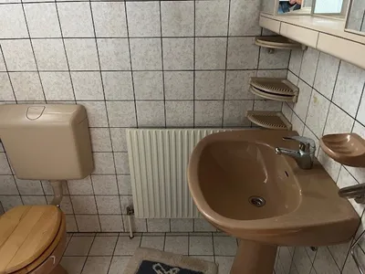 6-Zimmer-Haus kaufen in Eisenstadt - Umgebung – 260 m², € 209.000 – Bild 44 von 83
