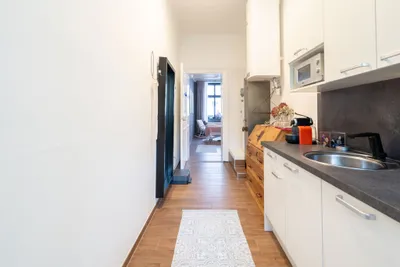 Gewerbeimmobilie mieten in Linz – 40 m², € 865 – Bild 2 von 9