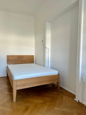8-Zimmer-Wohnung mieten in Steyr – 20 m², € 350 – Bild 6 von 27