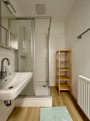 8-Zimmer-Wohnung mieten in Steyr – 20 m², € 350 – Bild 15 von 27