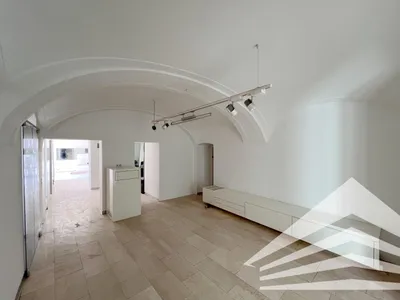 Gewerbeimmobilie mieten in Linz – 177 m² – Bild 2 von 8