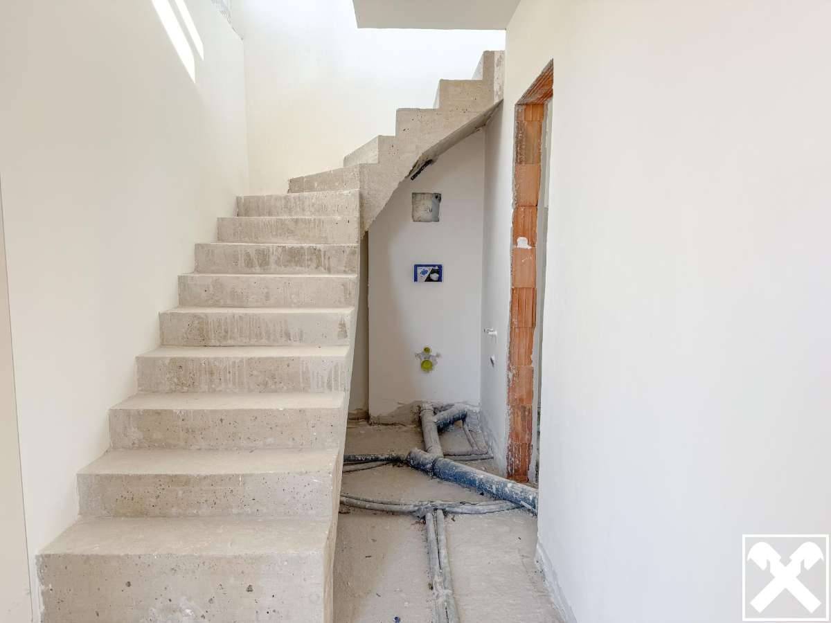 Zwei Einheiten, eine Vision - moderne Architektur in Rohform – pohled 3