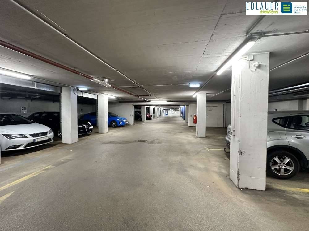 Tiefgaragenstellplätze im Stadtzentrum! – pohled 2