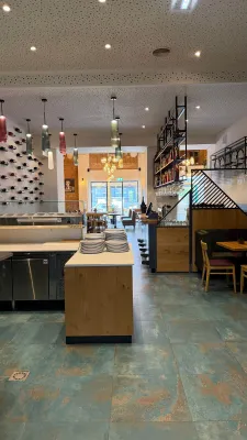 Gewerbeimmobilie mieten in Linz – 300 m², € 4.200 – Bild 16 von 18