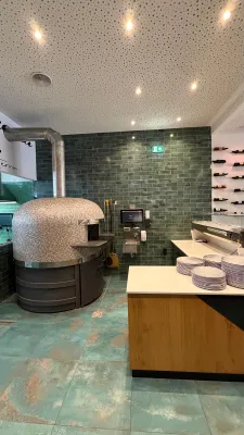 Gewerbeimmobilie mieten in Linz – 300 m², € 4.200 – Bild 11 von 18
