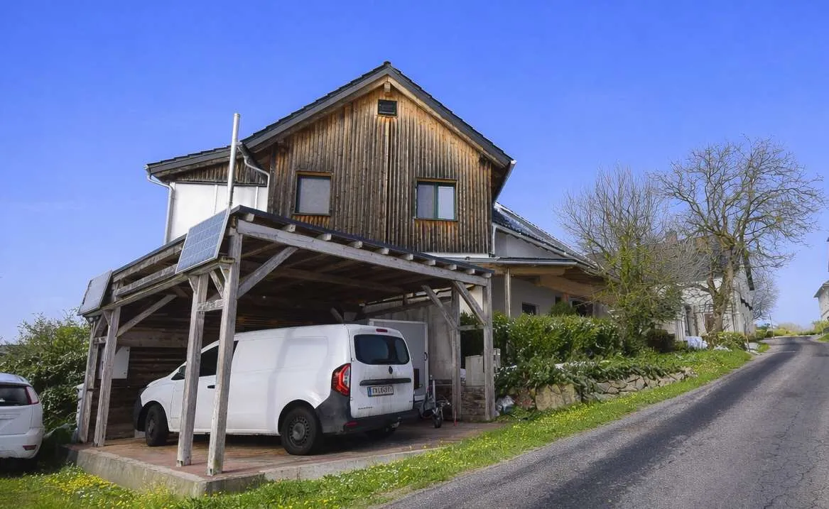 Zukunftshaus mit XXL Raumhöhe in energieeffizienter Bauweise - Ansicht 2