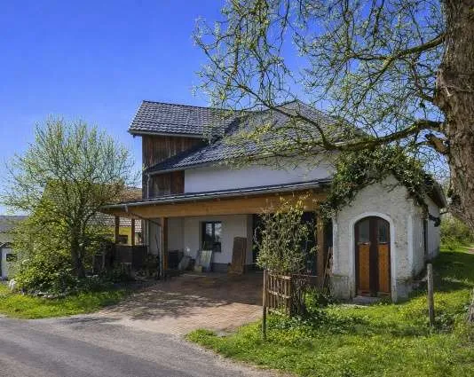 Zukunftshaus mit XXL Raumhöhe in energieeffizienter Bauweise - Ansicht 3