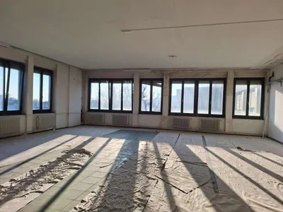 5-Zimmer-Gewerbeimmobilie mieten in Mödling – 253 m², € 2.802 – Bild 4 von 5