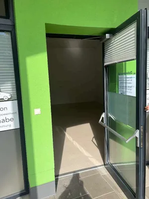 1-Zimmer-Gewerbeimmobilie mieten in Kufstein – 60 m², € 700 – Bild 3 von 9