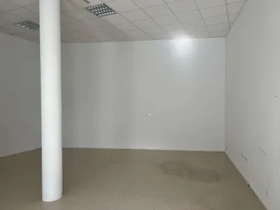 1-Zimmer-Gewerbeimmobilie mieten in Kufstein – 60 m², € 700 – Bild 7 von 9