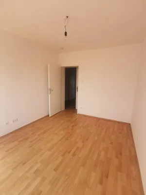 3-Zimmer-Wohnung mieten in Wiener Neustadt – 75,6 m², € 1.019 – Bild 11 von 18