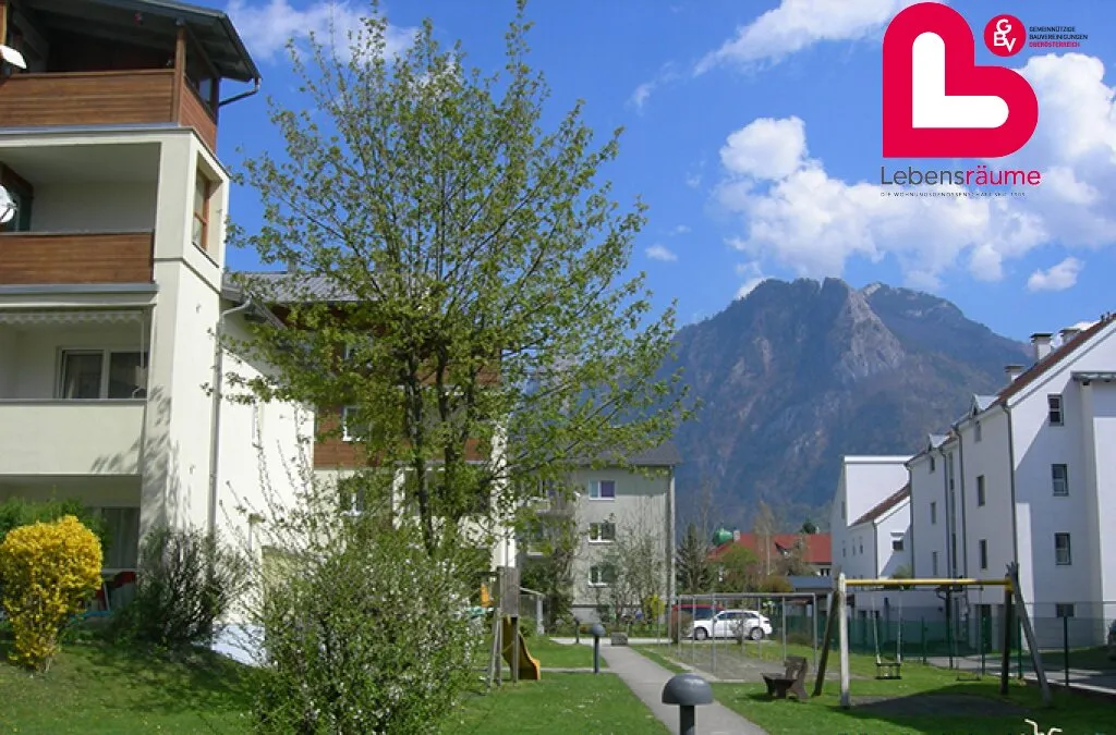 Schöne 3-Zimmer Wohnung in Ebensee mit Loggia und TG-Abstellplatz (OHNE LIFT) - Ansicht 3