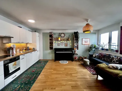 Stadt & Ruhe vereint: Stylische 2-Zimmer-Wohnung mit Loggia