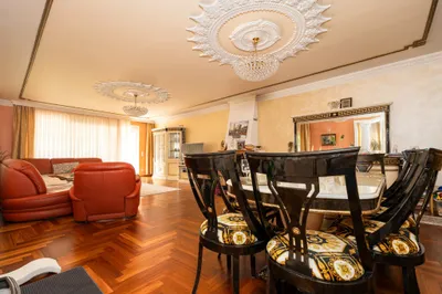 6-Zimmer-Haus kaufen in Wien – 246 m², € 849.000 – Bild 11 von 35