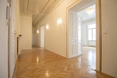 1090 | 140 m² | 4 Zimmer | Altbauflaire | Servitenviertel – Bild 3