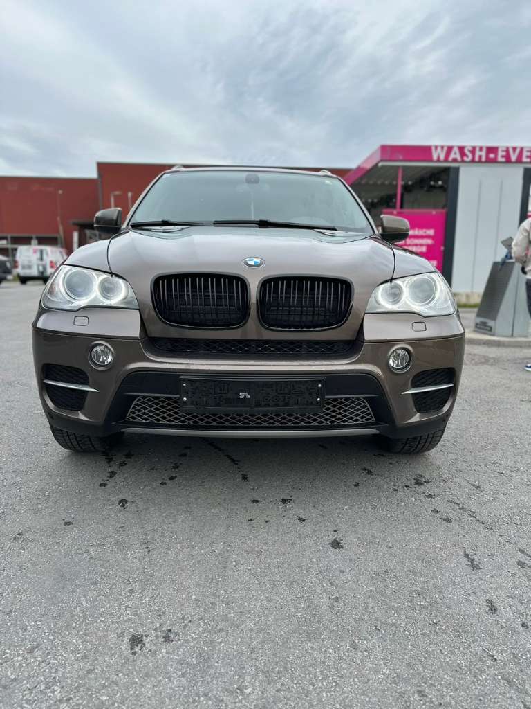 BMW X5 xDrive40d SUV / Geländewagen