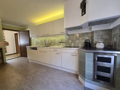 16-Zimmer-Gewerbeimmobilie kaufen in Kitzbühel – 387 m², € 1.332.500 – Bild 10 von 36
