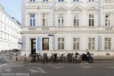 10-Zimmer-Gewerbeimmobilie mieten in Wien – 173 m², € 3.982 – Bild 3 von 150