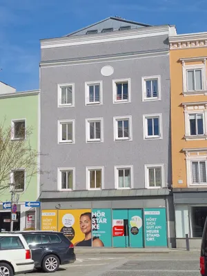 Gewerbeimmobilie mieten in Ried im Innkreis – 90 m², € 1.108