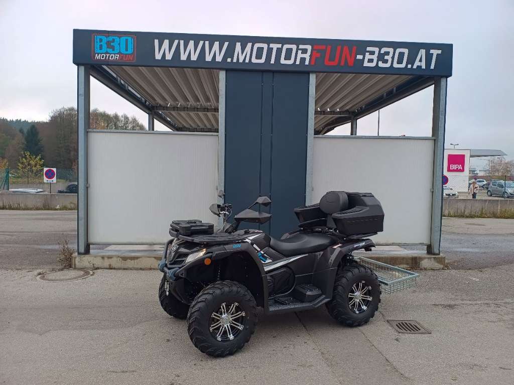 CF-Moto CForce 520L inkl. Koffer, Kanister und Heckkorb Quad