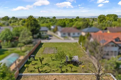 Grundstück kaufen in Neusiedl am See – 810 m², € 359.000 – Bild 1 von 12