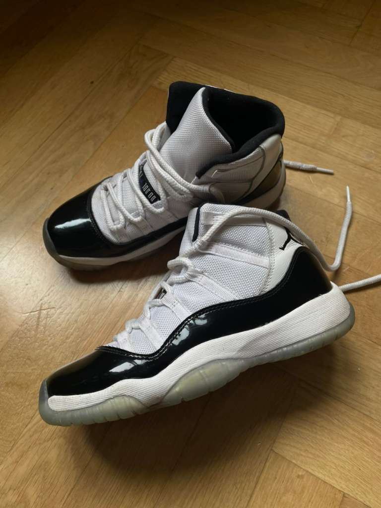 Jordan 11 sold concord