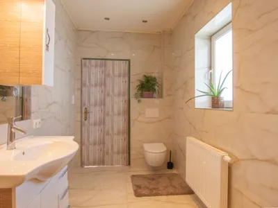 5-Zimmer-Haus kaufen in Klagenfurt Land – 147 m², € 185.000 – Bild 8 von 19