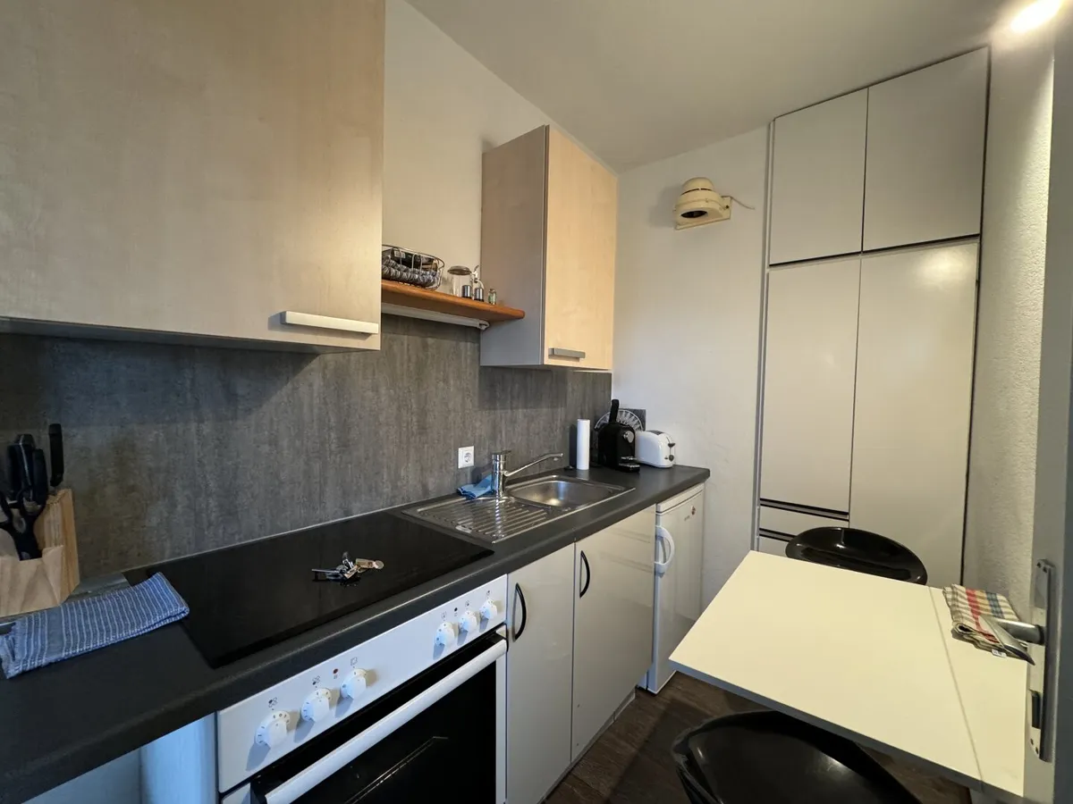 30 m² Vollmöblierte Kleinwohnung Nähe Merkur Arena - Ansicht 2