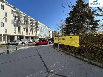 Immobilie mieten in Wien – 3 497 m², € 8.750