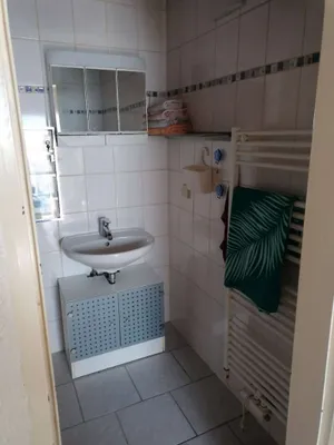 2-Zimmer-Wohnung mieten in Krems Land – 40 m², € 480 – Bild 9 von 10