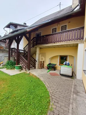 8-Zimmer-Gewerbeimmobilie kaufen in Sankt Veit an der Glan – 250 m², € 148.000 – Bild 1 von 6