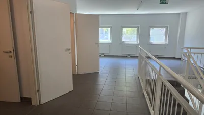 1-Zimmer-Gewerbeimmobilie mieten in Wien – 80 m², € 990 – Bild 2 von 3