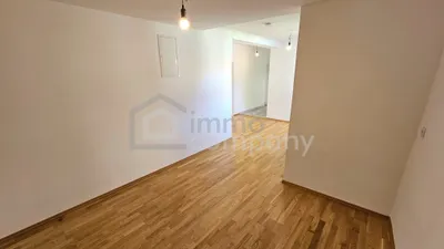 5-Zimmer-Gewerbeimmobilie mieten in Bruck an der Leitha – 179 m², € 2.071 – Bild 17 von 24
