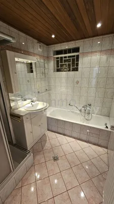 5-Zimmer-Gewerbeimmobilie mieten in Bruck an der Leitha – 179 m², € 2.071 – Bild 14 von 24