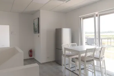 1-Zimmer-Gewerbeimmobilie mieten in Baden – 30 m², € 423 – Bild 5 von 13