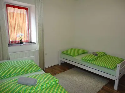 1-Zimmer-Wohnung mieten in Leoben – 15 m², € 220 – Bild 2 von 10