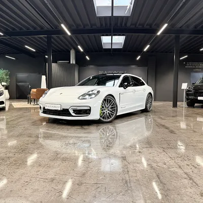 Porsche Panamera 4 E-Hybrid PHEV Sport Turismo Platinum...