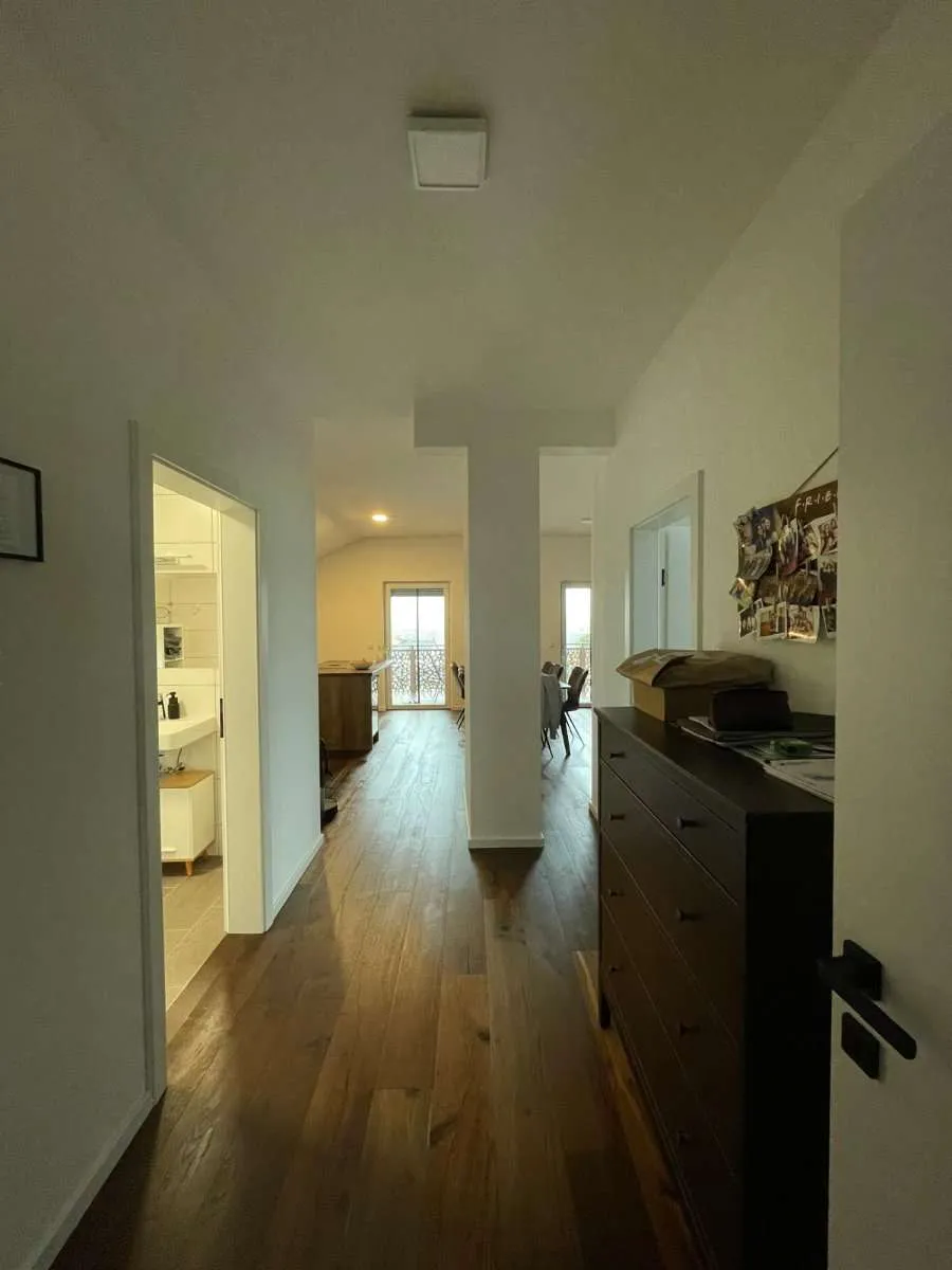 Mieszkanie 3-pokojowe, 93 m²