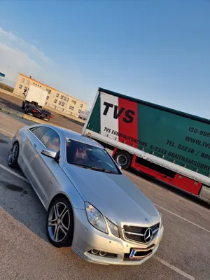 Mercedes-Benz E-Klasse 200