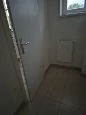 3-Zimmer-Wohnung mieten in Wiener Neustadt – 63 m², € 660 – Bild 2 von 9